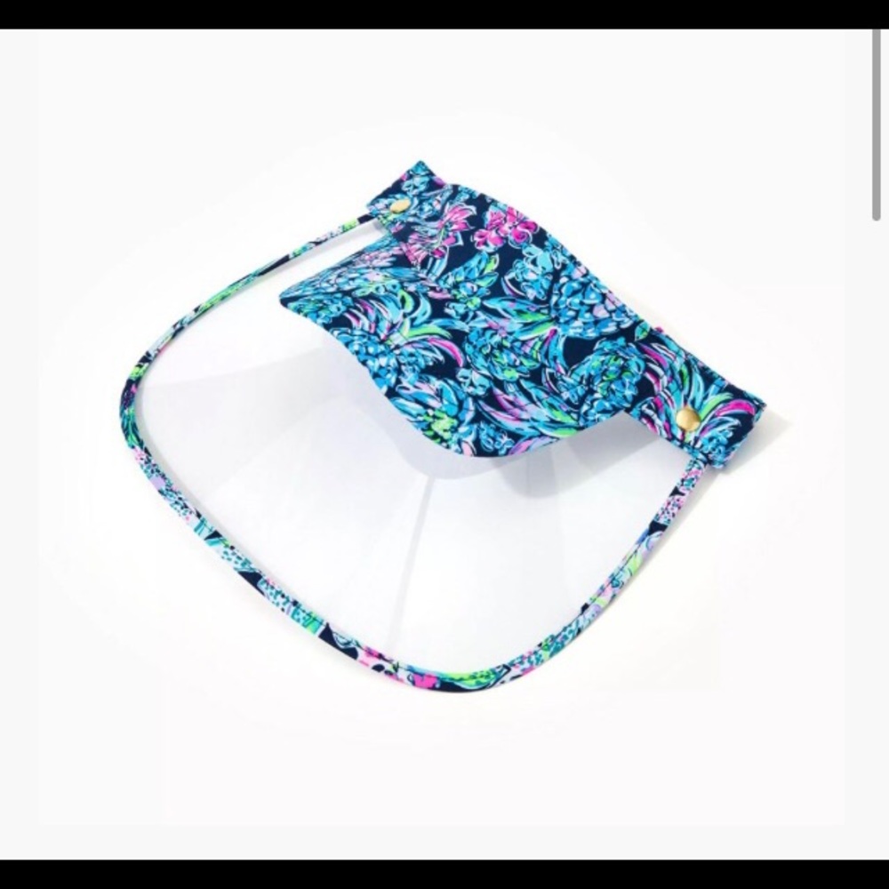 NWT Lily Pulitzer adjustable visor with removable face shield in high tide navy
